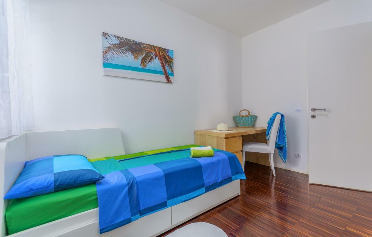 Luxury Apartment Lella Rovinj Exteriör bild