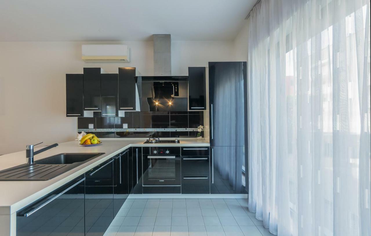 Luxury Apartment Lella Rovinj Exteriör bild
