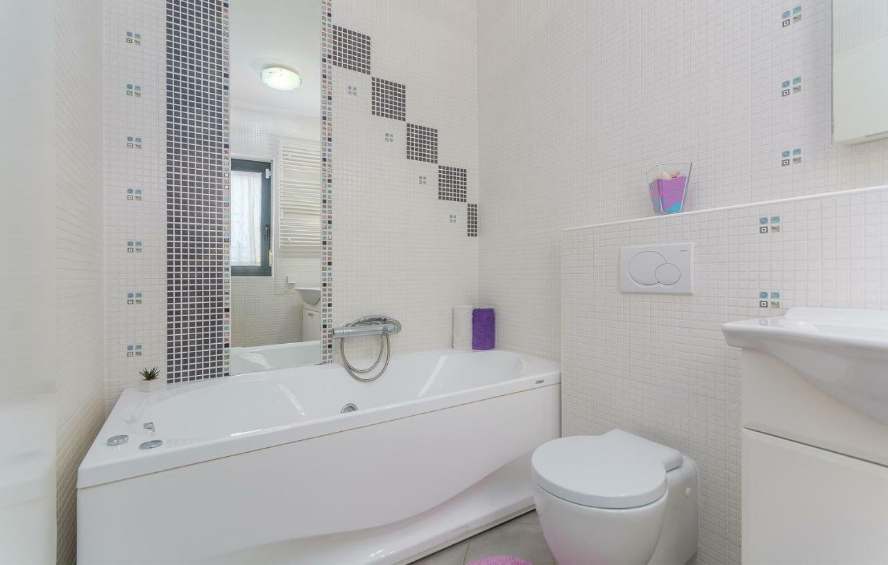 Luxury Apartment Lella Rovinj Exteriör bild